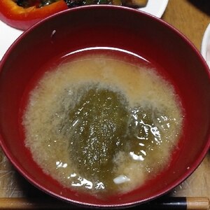 ほうれん草ととろろ昆布の味噌汁☆